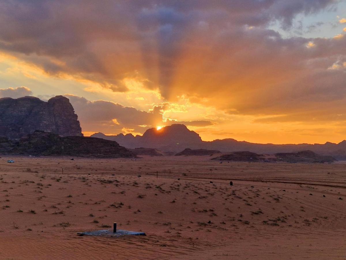 Bedouin Life Camp Ξενοδοχείο Ουάντι Ραμ Εξωτερικό φωτογραφία